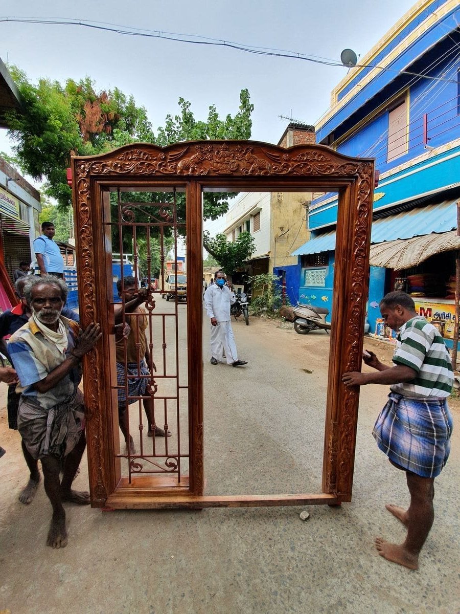 Wooden Main Frames